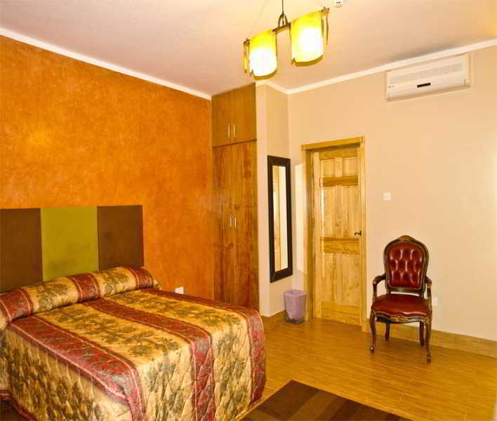 Tropical Enclave Hotel Accra Exterior photo